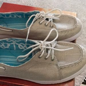 Keds casual shoes size 10